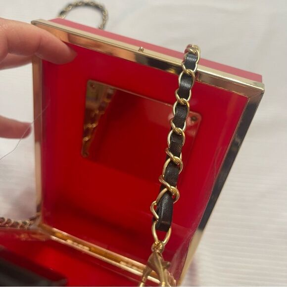 Candy Apple Red Paris Shoulder Bag Purse Handbag - Picture 8 of 12